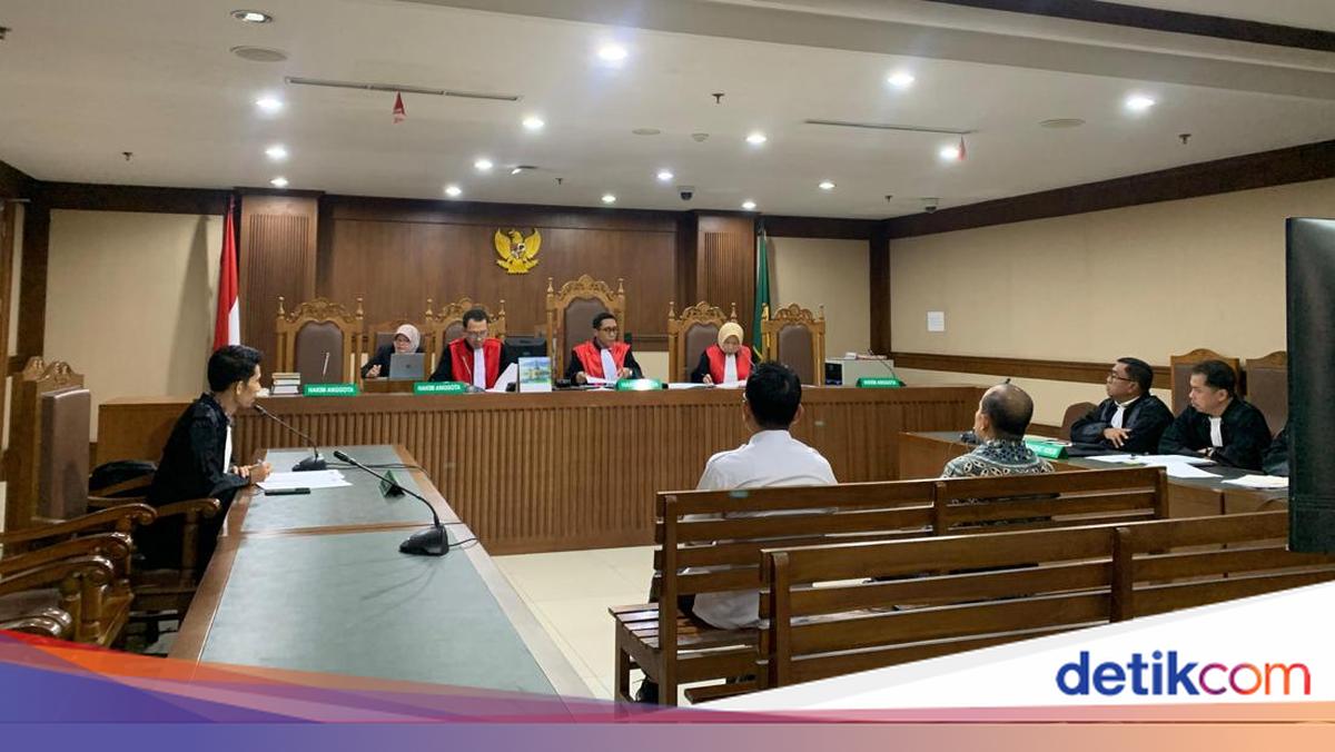 2 Terdakwa Kasus Proyek Fiktif Didakwa Rugikan Negara Rp 46,8 M