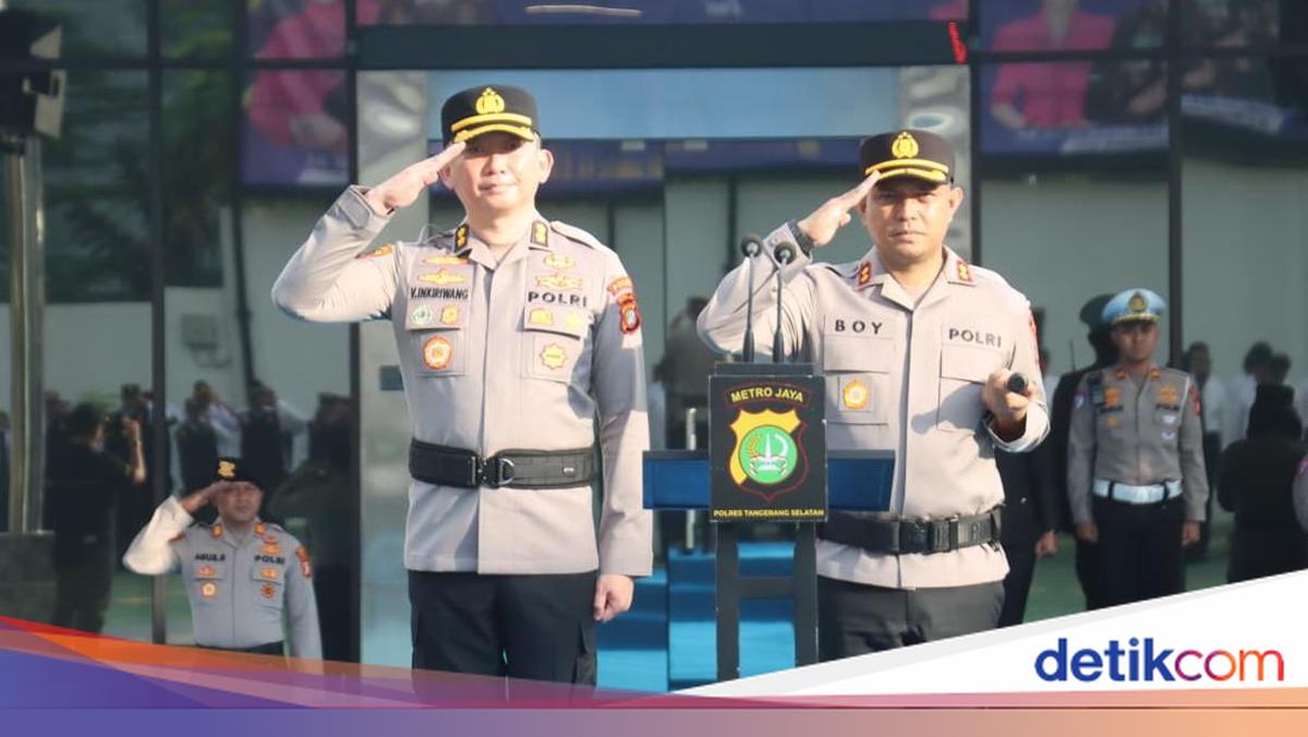 Momen Haru AKBP Victor Inkiriwang Pamit dari Polres Tangsel