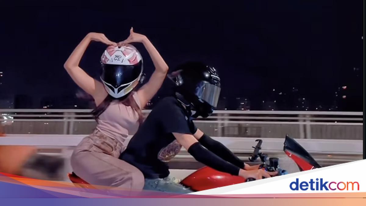 Ngeng! Fuji Dibonceng Seorang Pria: Mau Dibawa ke Mana Hubungan Kita?