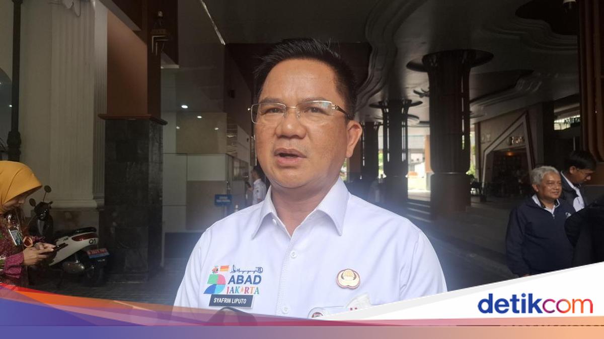 Hindari Jam Pulang Kantor, Pembongkaran Tiang Monorel Dilakukan Malam Hari