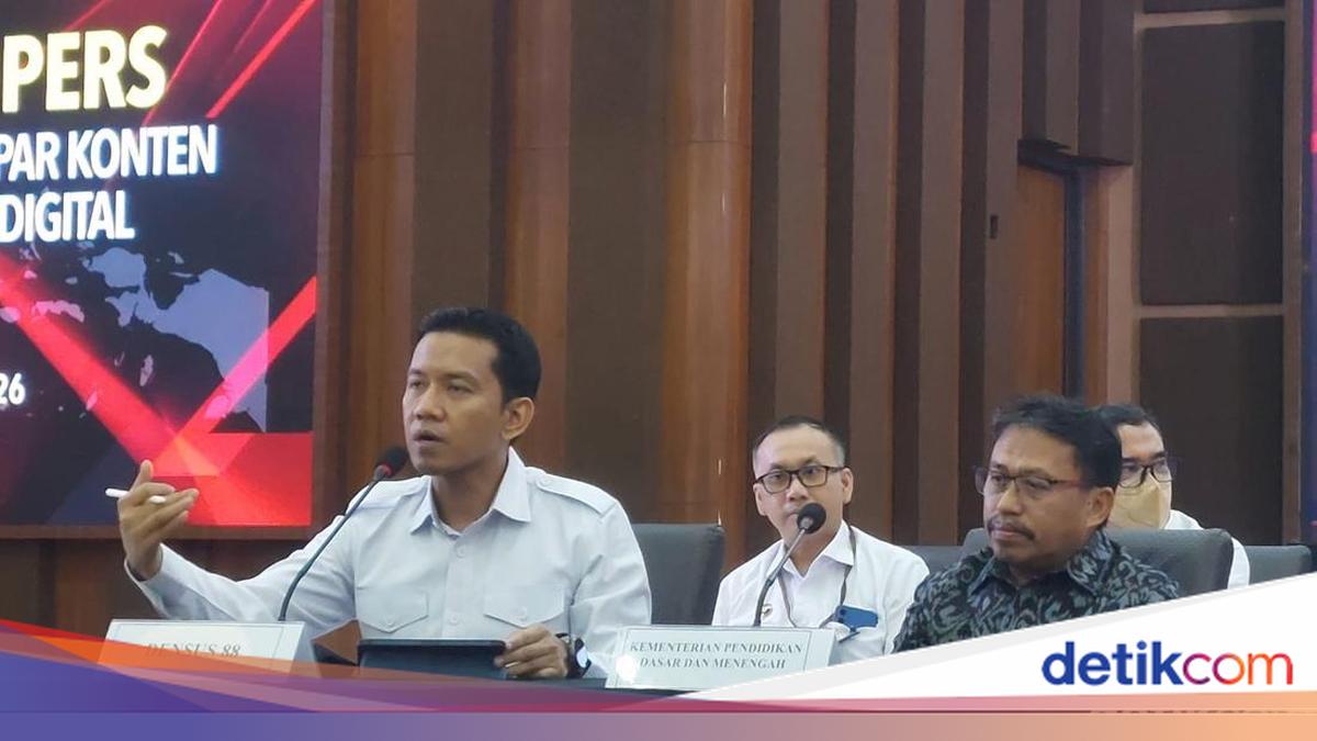 Densus 88 Duga Aksi Penikaman di Rusia Terinspirasi Insiden Ledakan di SMAN 72 Jakarta