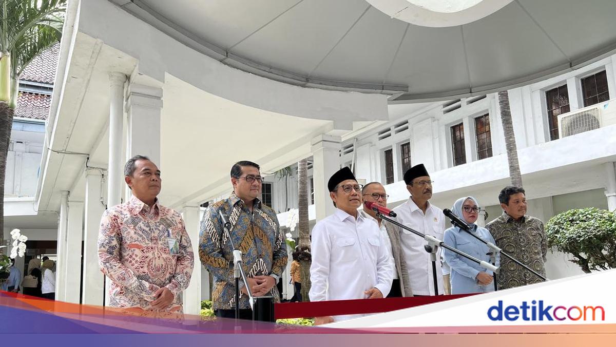 Menko PM Bentuk Pokja Pemberdayaan Pascabencana Sumatera, Ini yang Digarap