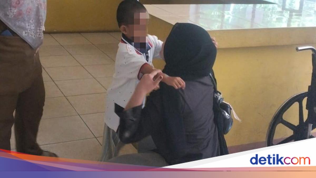 Bocah yang Ditelantarkan Ayah di Kebayoran Lama Akhirnya Bertemu Ibu