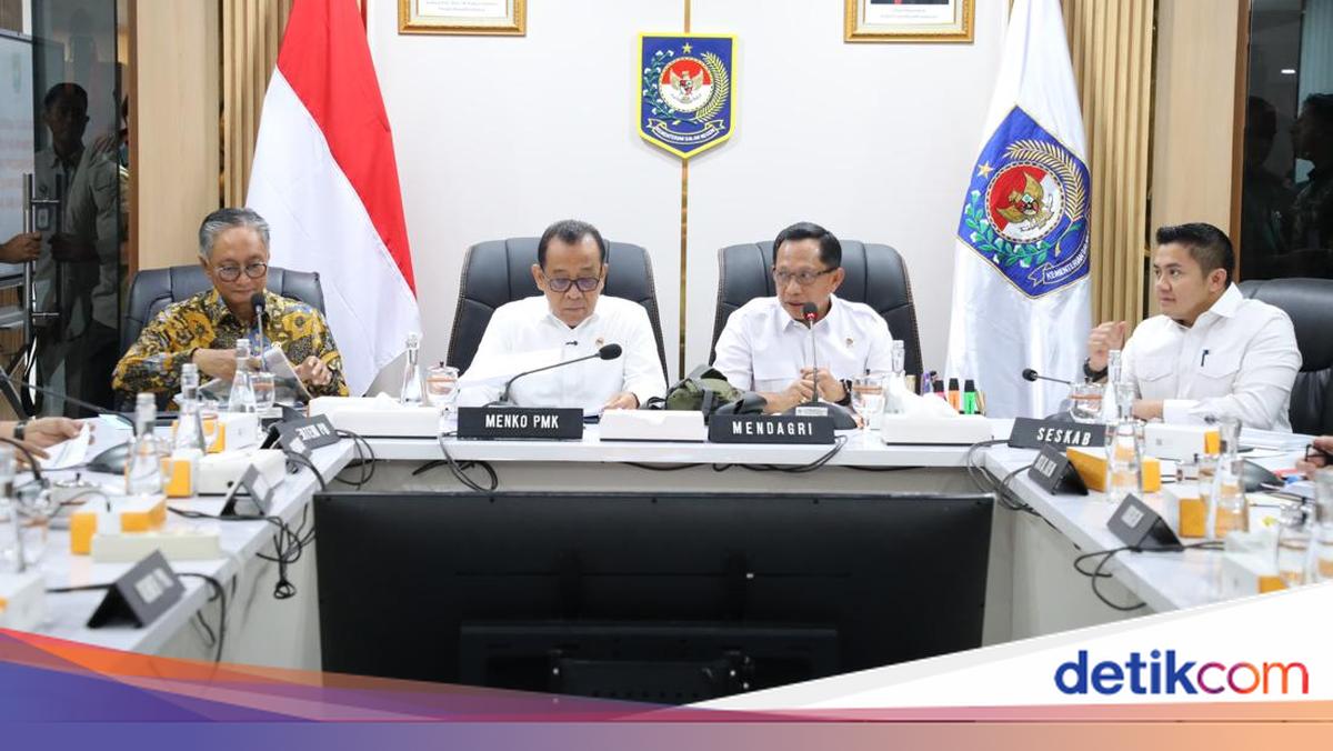 Mendagri Bahas Percepatan Rehabilitasi Pascabencana Sumatera
