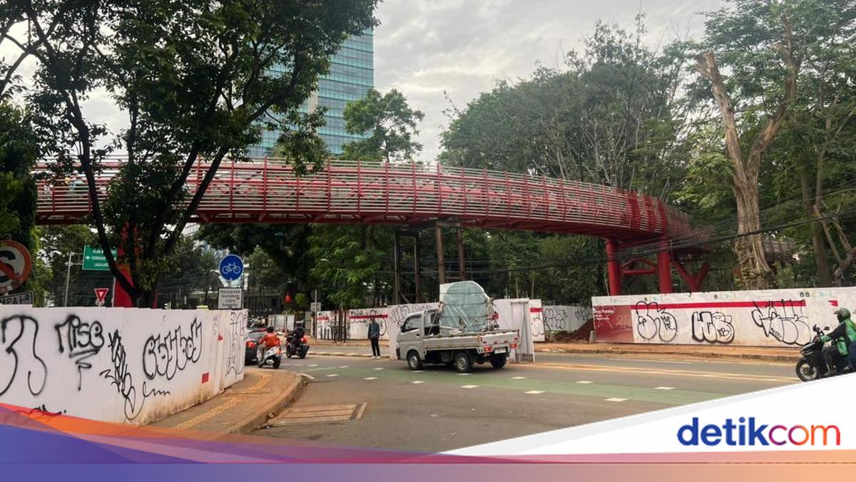 Progres Taman Bendera Pusaka Jaksel yang Diresmikan Bulan Depan, Ada Skybridge