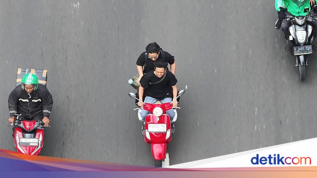 Kakorlantas Terjunkan TLE Drone di Cibubur, Ajak Masyarakat Makin Tertib Berlalu Lintas