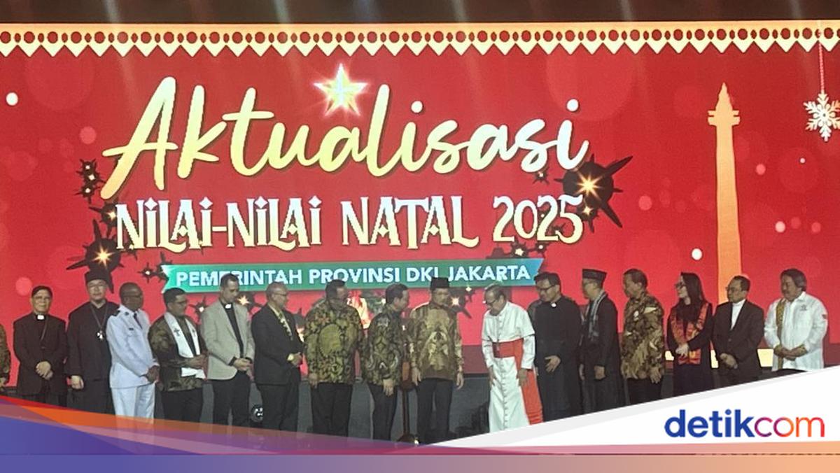 Hadiri Perayaan Natal di JI-Expo, Pramono Ingatkan Keluarga Fondasi Bangsa