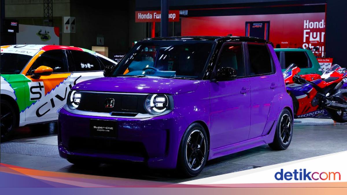 Setuju Gak Modifikasi 'Honda Brio Listrik' Ini Cantik Banget!