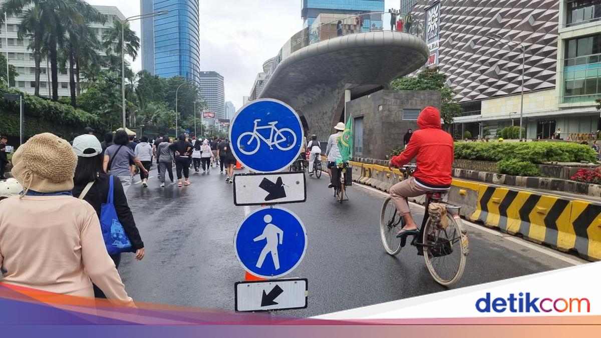 Ada Rambu Pemisah Pesepeda-Pejalan Kaki di CFD HI, Warga Harap Diperbanyak
