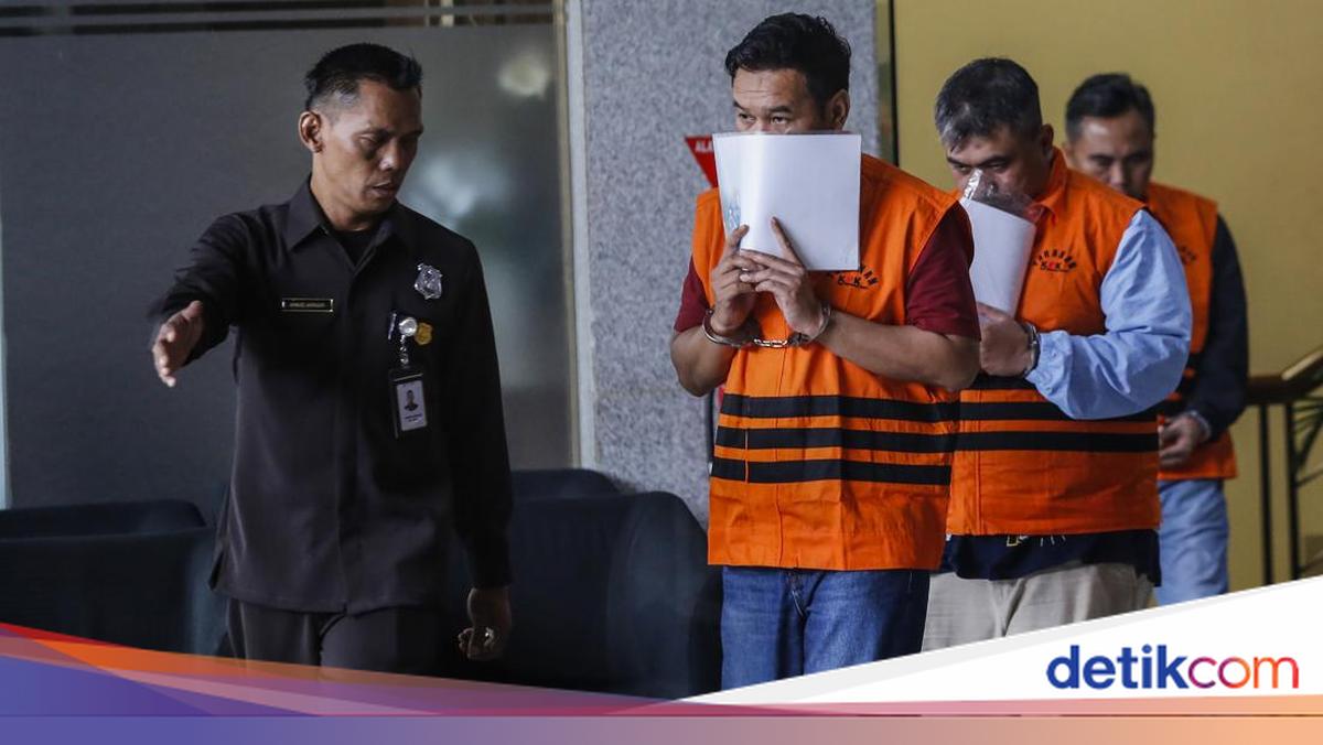 KPK Sita 8 Ribu Dolar Singapura Saat Geledah Kantor Pajak Jakut