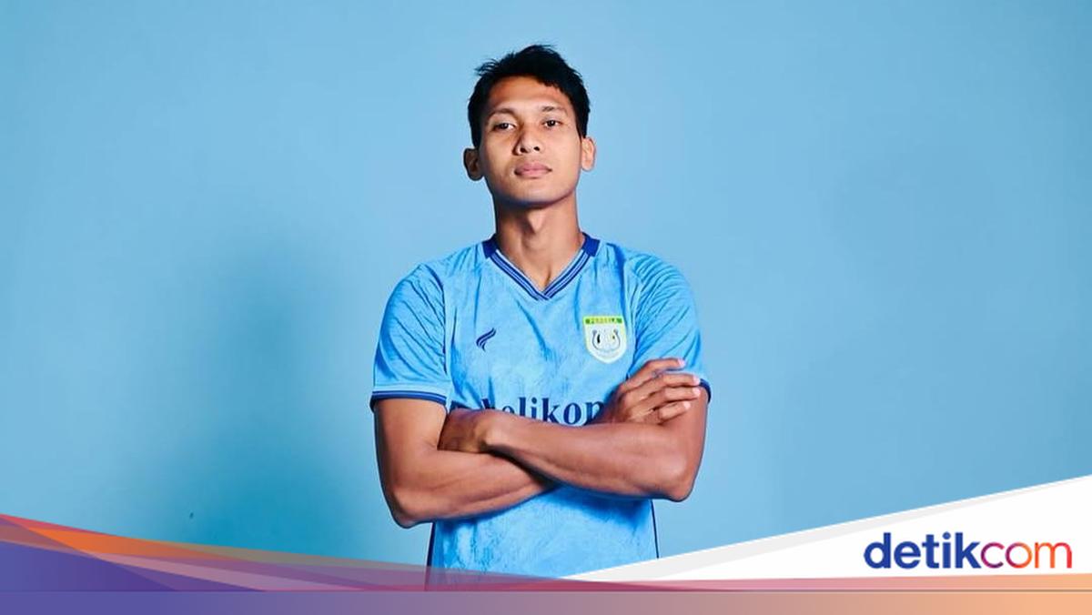 Hendro Siswanto, Penyelamat Persela di Tengah Krisis Lini Belakang