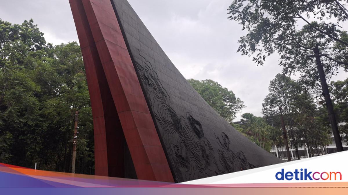 Mengenal Kaldron Api Bilah Nusantara, Tugu Keris Raksasa Ikonik di GBK
