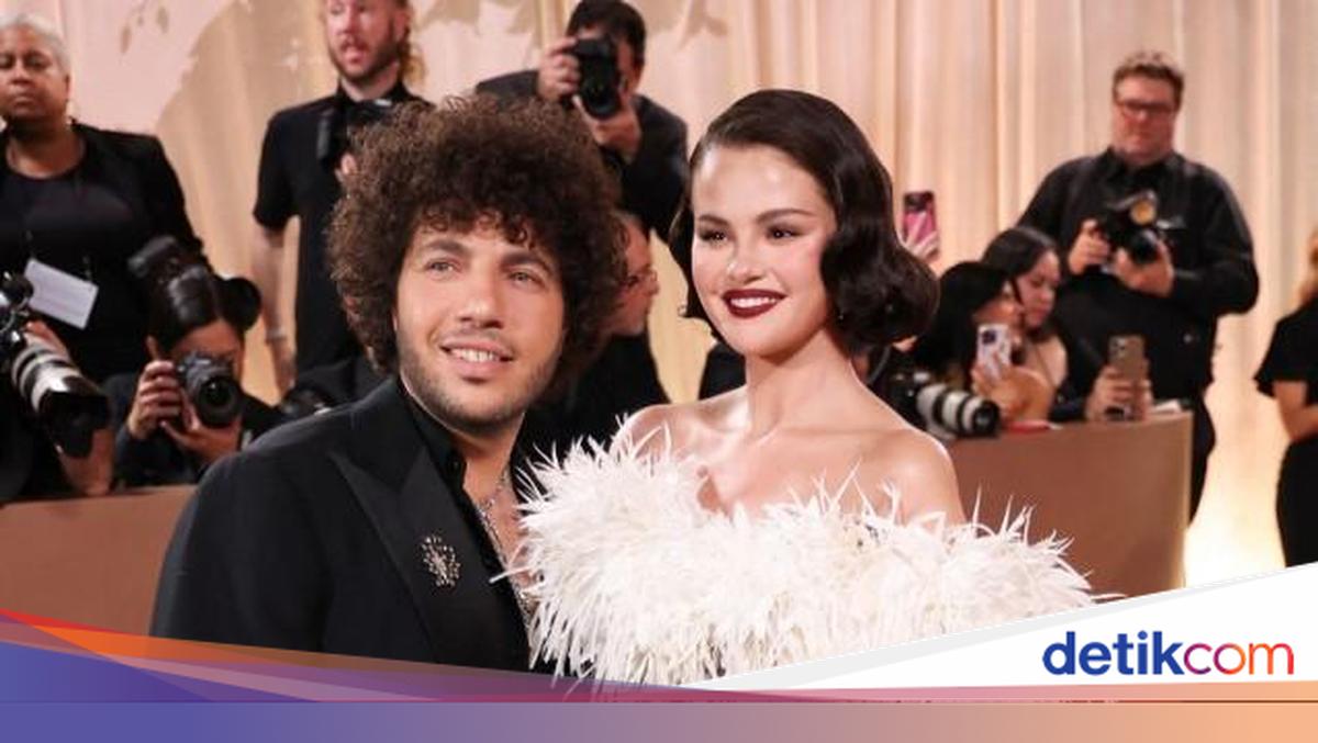 Benny Blanco Ungkap Diet Selena Gomez yang Mirip Anak 5 Tahun, Ini Faktanya