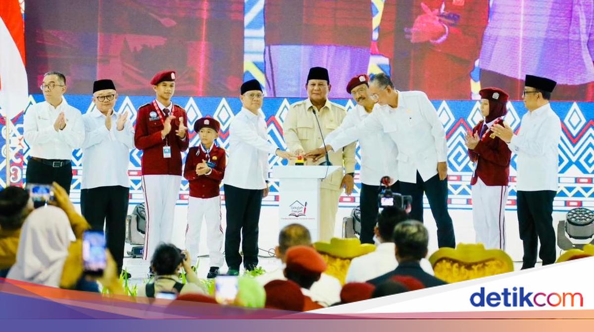 Soal Peresmian Sekolah Rakyat, Prabowo: Saya Terkesima dan Terharu