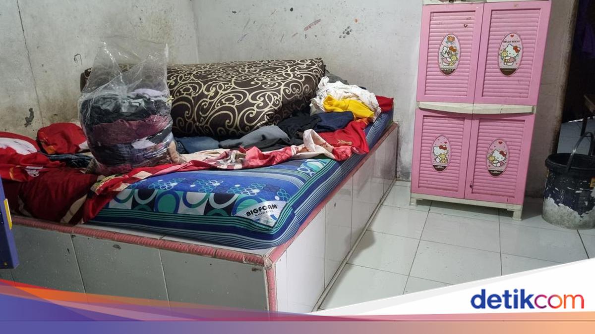 Warga Warakas Jakut Ganti Ranjang Kayu dengan Coran gegara Sering Kebanjiran
