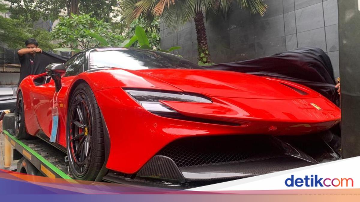 Jaksa Hadirkan Ferrari-Harley Davidson ke Sidang Kasus Suap Vonis Lepas Migor