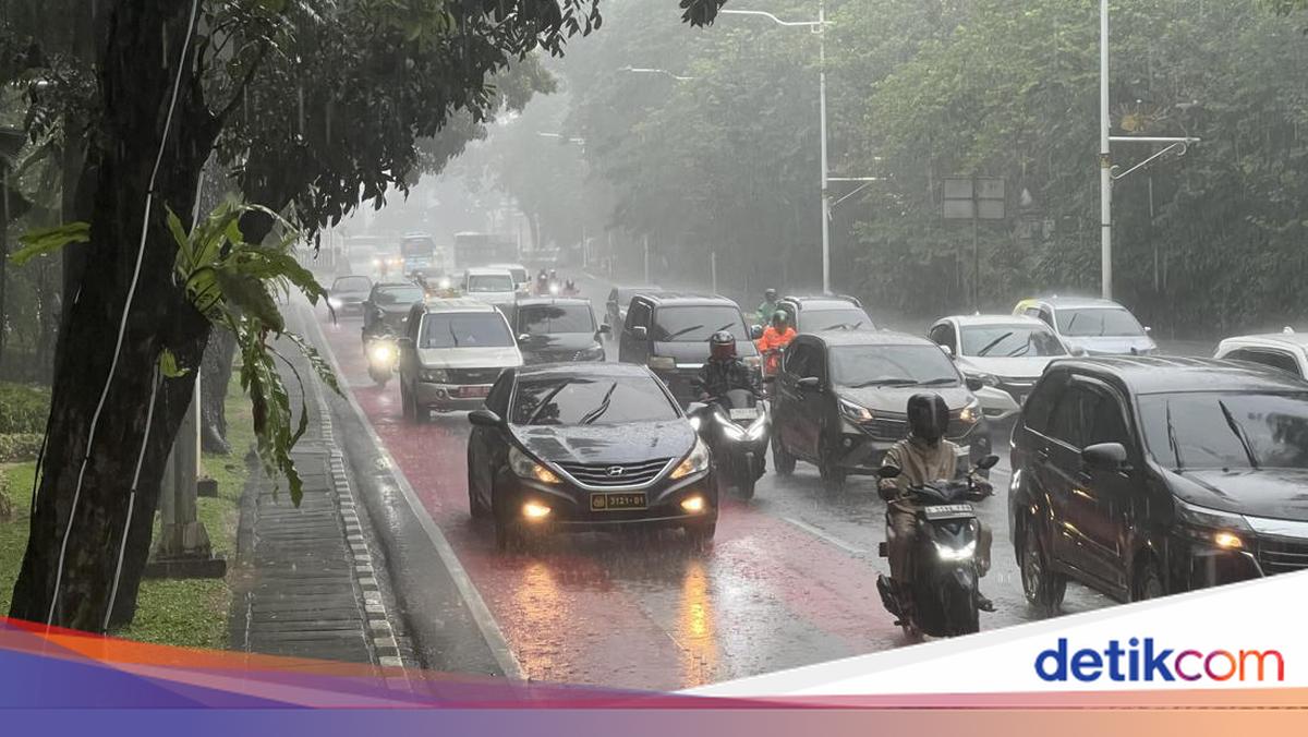 Demo Ojol di Kedubes AS Bubar, Jl Medan Merdeka Selatan Jakpus Dibuka Lagi