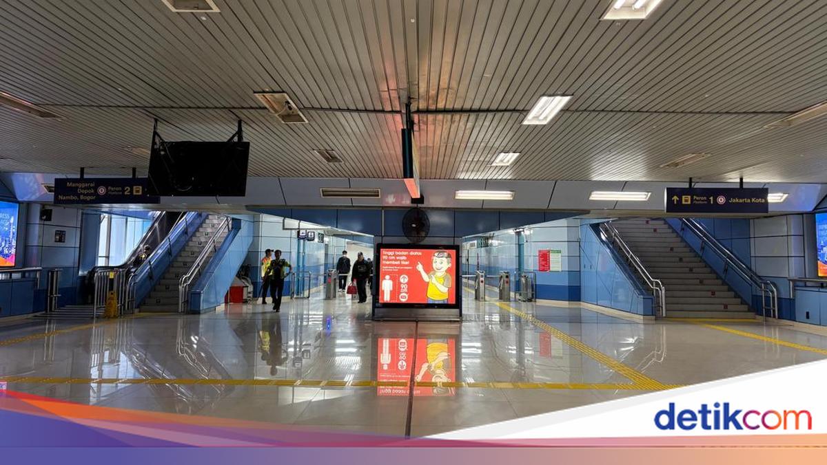 Dari Cikini ke Jayakarta, Stasiun Warna-warni yang Manjakan Mata