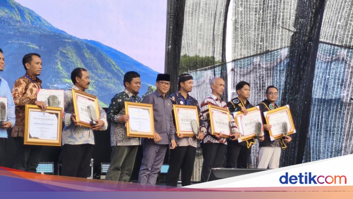 Mendes Serahkan Penghargaan Lomba Bangun Desa di Hari Desa Nasional 2026