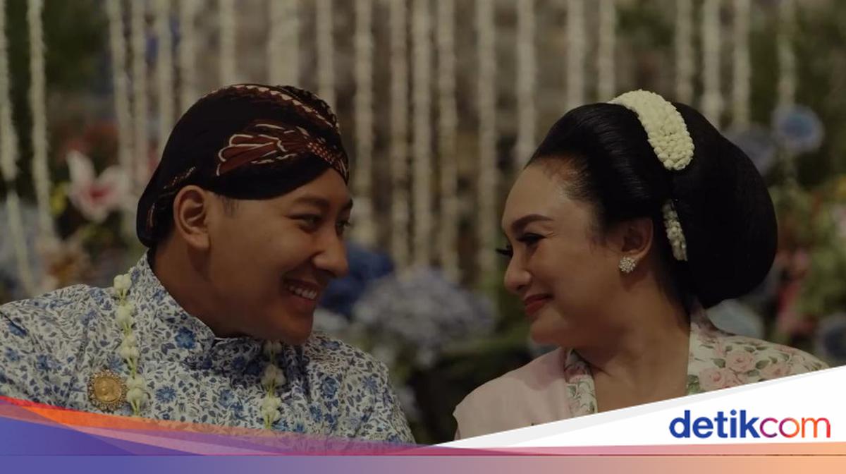 Doa Tata Cahyani untuk Pernikahan Darma Mangkuluhur dengan Patricia Schuldtz