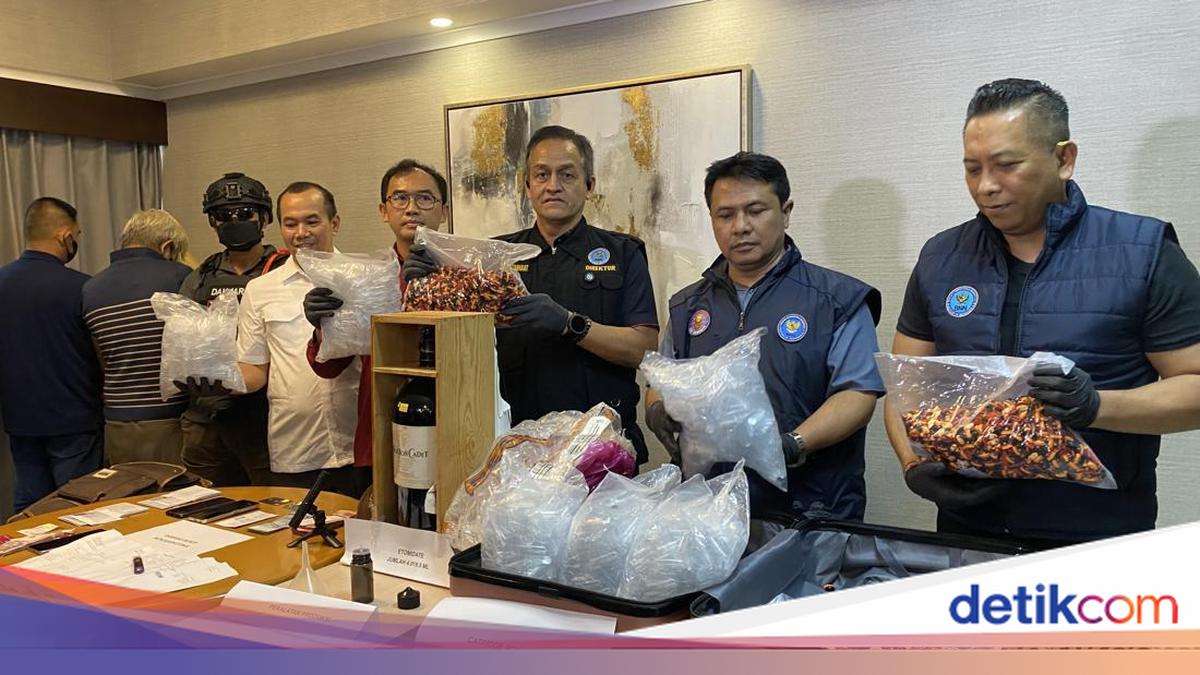 BNN Bongkar Produksi Vape Narkoba di Apartemen Jaksel, 2 WNA Ditangkap