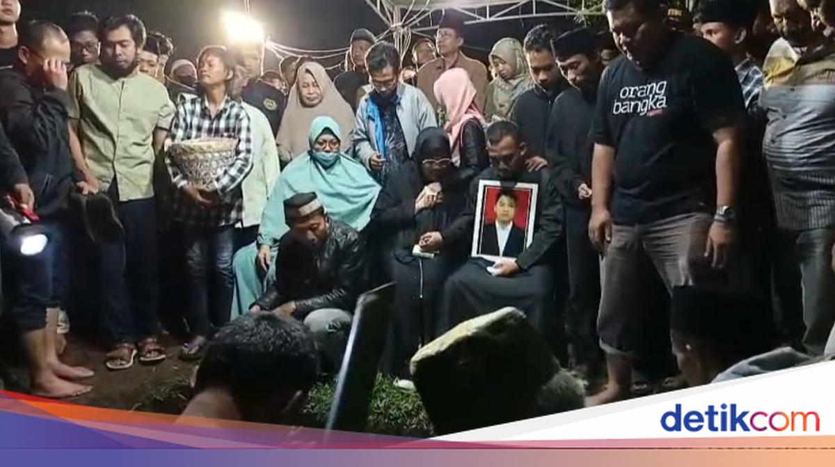 Jenazah Syafiq Pendaki yang Hilang di Gunung Slamet Dimakamkan di Magelang
