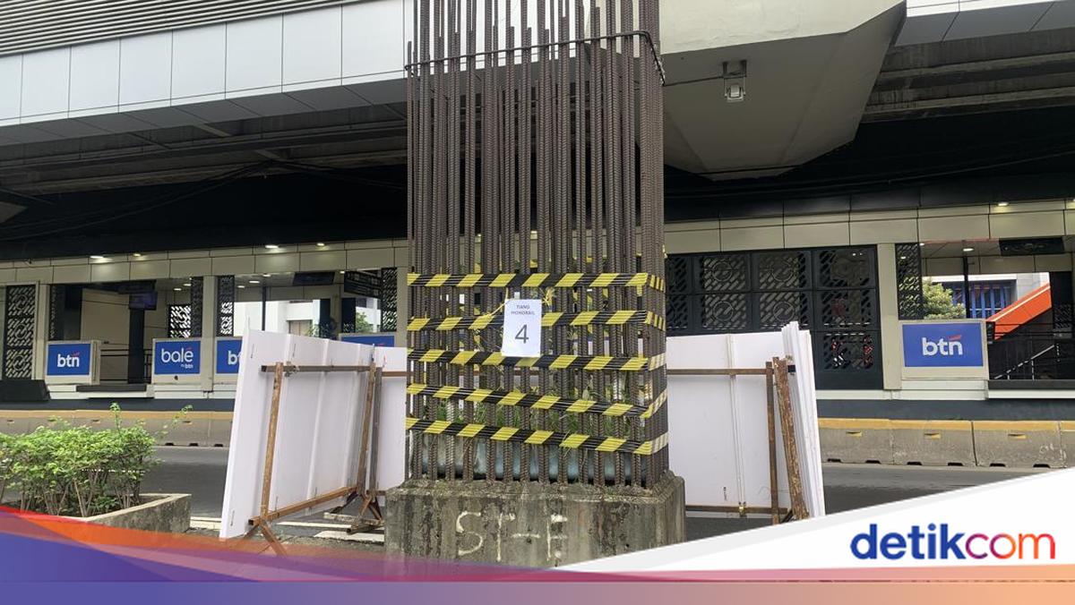 Warga Harap Pembongkaran Monorel di Rasuna Said Cepat Selesai