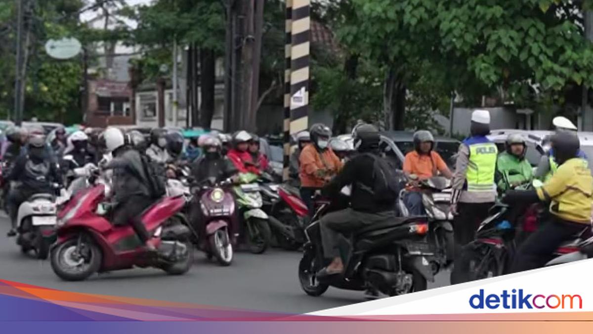 Polisi Tindak Pengendara Lawan Arah di Lebak Bulus, Ada yang Marah-Ngeyel