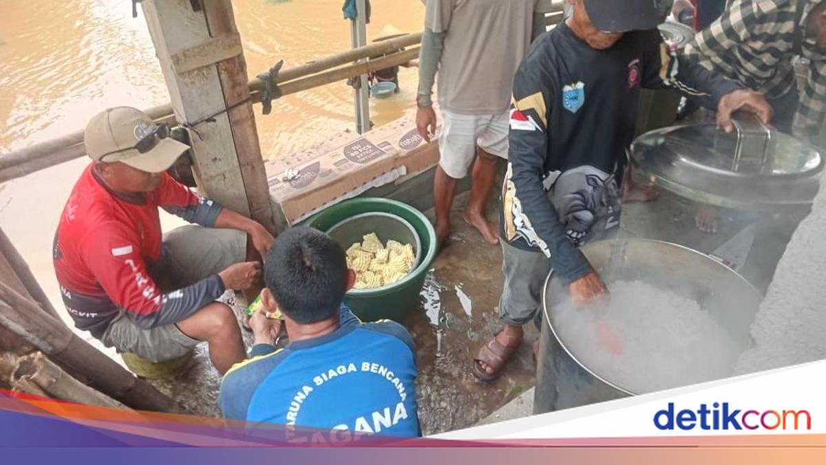 Kemensos Salurkan Bantuan Logistik ke Korban Banjir Pandeglang