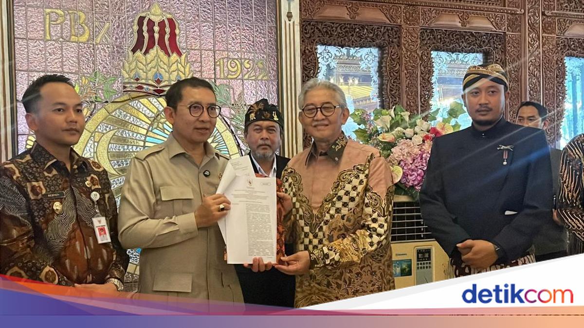 Fadli Zon Buka Suara Usai SK Tedjowulan Plt Keraton Diprotes PB XIV Purbaya