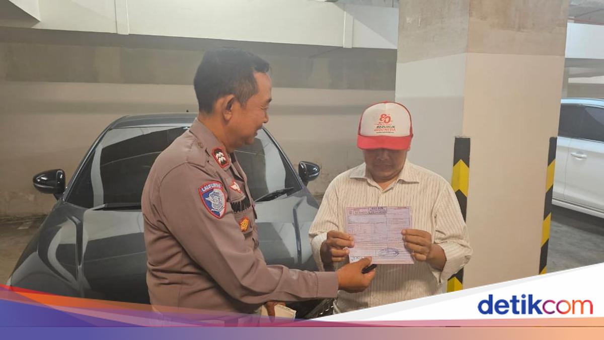 Viral Mobil Lawan Arah Masuk Tol Dalkot dari Exit Tol, Berujung Ditilang