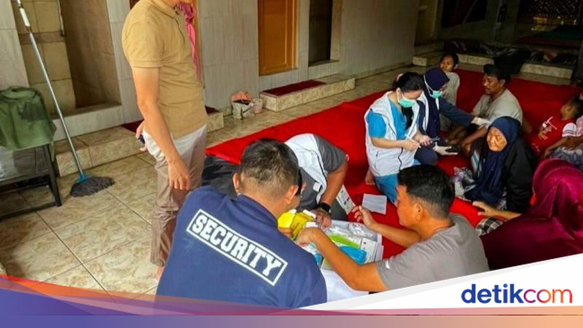 201 Warga Kelapa Gading Mengungsi Imbas Banjir