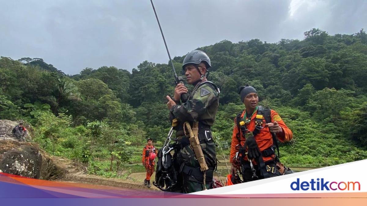 Jenazah Pertama Korban ATR 42-500 Tiba di Maros, Segera Dibawa ke Makassar