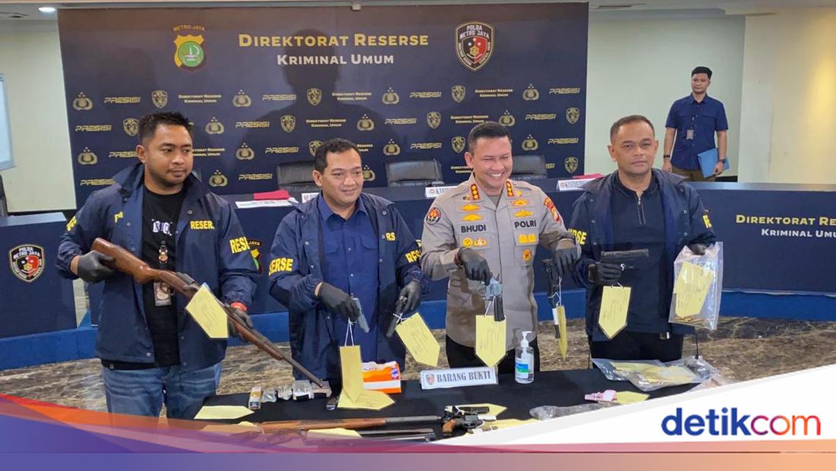 6 Fakta Gudang Senpi Rakitan di Sumedang Dibongkar Polda Metro Jaya