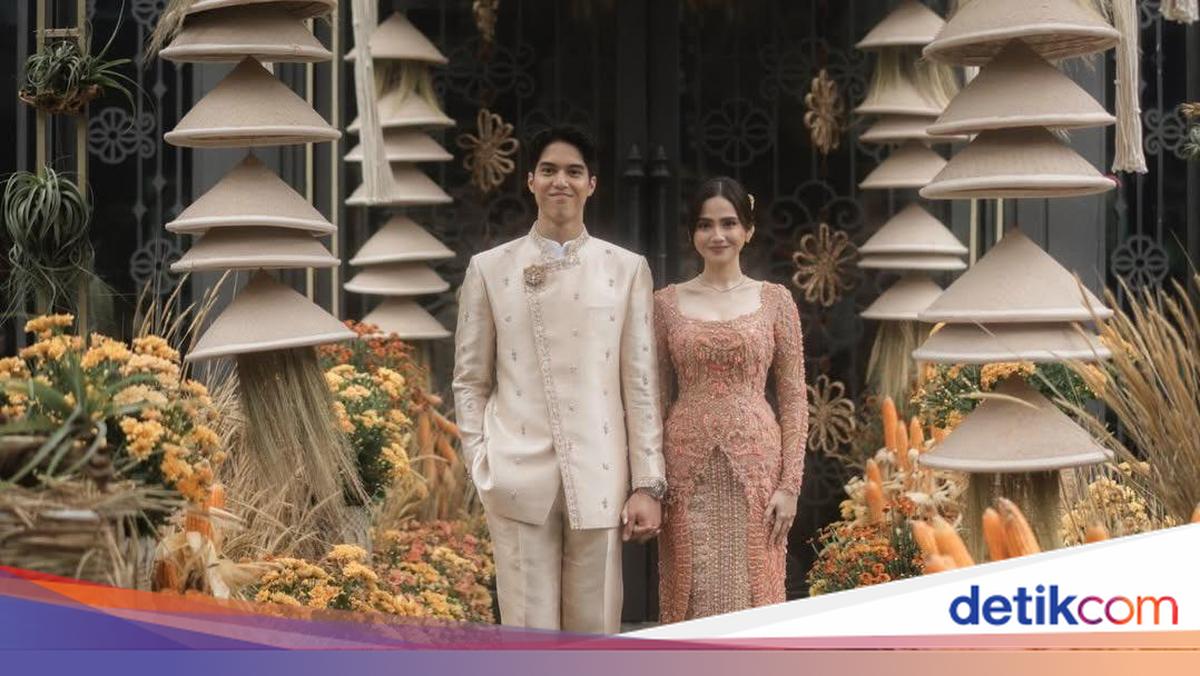 Lamaran Beres, El Rumi dan Syifa Hadju Selangkah Lagi ke Pernikahan