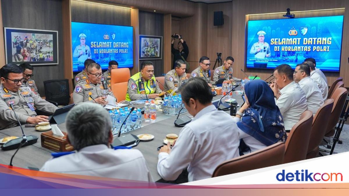 Korlantas Polri dan Kemenhub Perkuat Sinergi Wujudkan Zero Over Dimensi-Over Load 2027