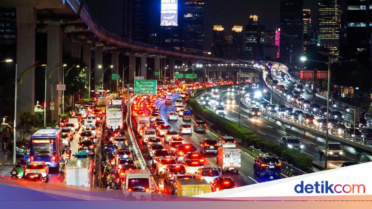 Banjir Jakarta-Jam Pulang Kantor, 3 Ruas Jalan Ini Macet Parah