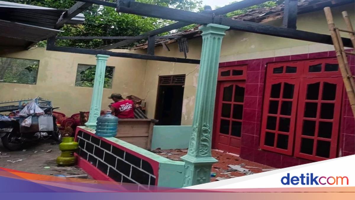 Kemensos Kirim Bantuan untuk Korban Puting Beliung di Karanganyar