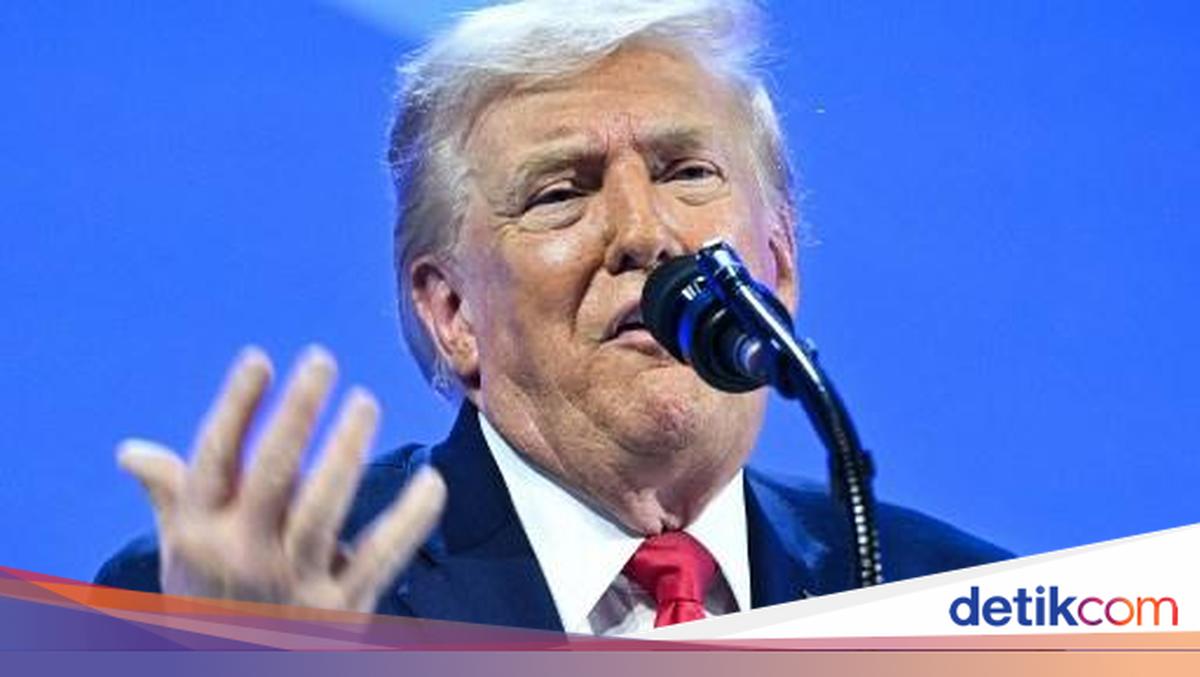Trump Peringatkan 'Waktu Hampir Habis' karena Iran Tolak Negosiasi dengan AS