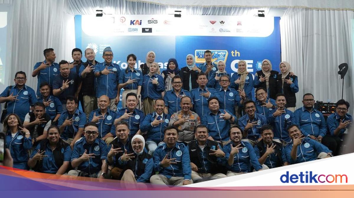 Peringati HUT Ke-7, Gekrafs Gelar Doa Bersama di Huntara Sumbar