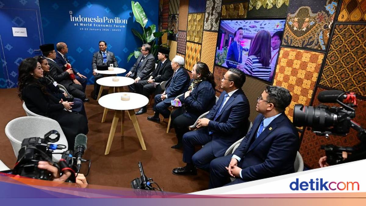 Prabowo Tinjau Paviliun Usai Pidato di WEF Davos, Ngopi Bareng Menteri