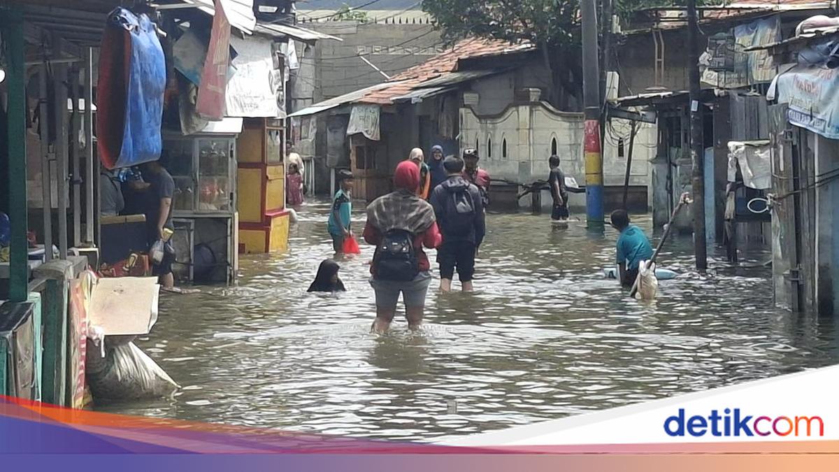 Cerita Warga Rawa Buaya Jakbar 6 Kali Rumah Kebanjiran dalam Sebulan