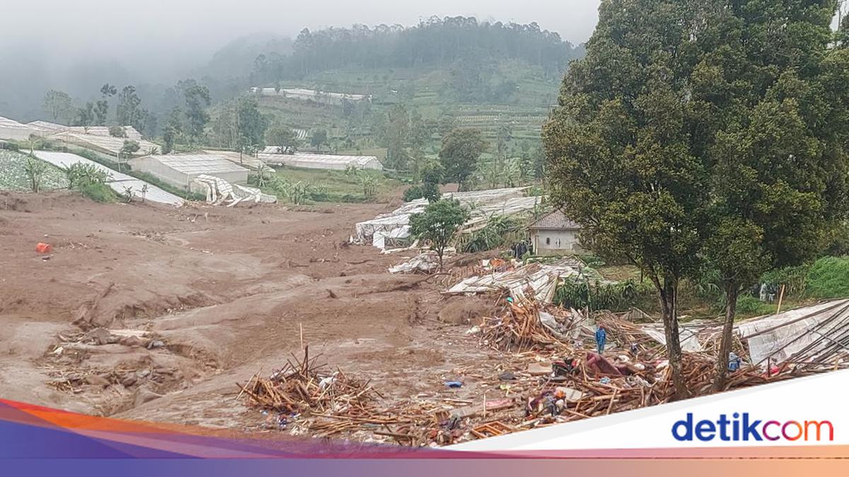 Sekeluarga Korban Longsor di Cisarua Ditemukan Tewas Berangkulan