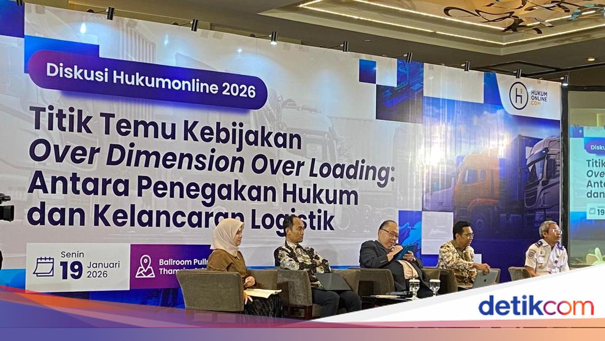 Kemendagri Siap Evaluasi Surat Edaran KDM soal Larangan Truk Sumbu 3 AMDK