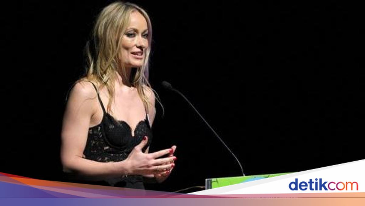 Hollywood Artists Protest US Immigration Agents Over Minneapolis Shooting