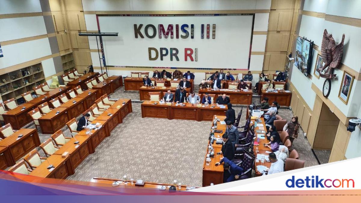 Permahi Yakin DPR Jalani Prosedur Ketat Pilih Adies Jadi Hakim MK