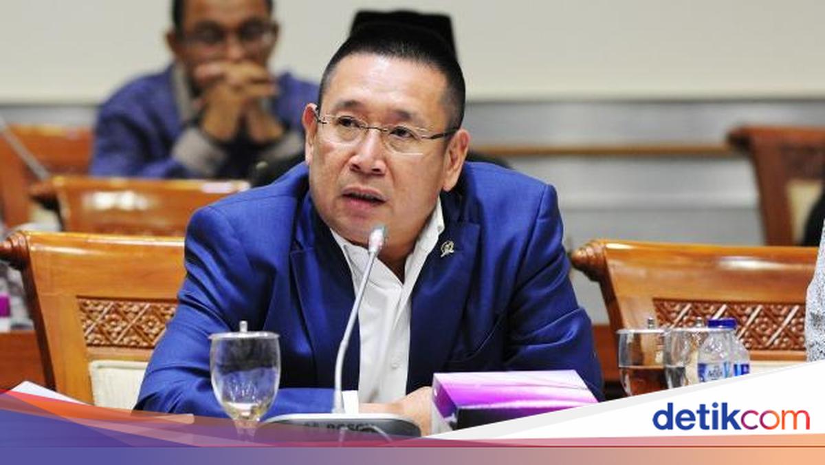 Legislator Gerindra Sentil OJK soal Transparansi Penanganan Kasus Scam