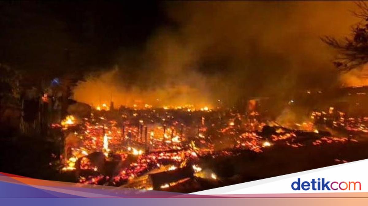 15 Rumah dan Ruko Pasar Kasongan Kalteng Terbakar, Penyebabnya Diselidiki