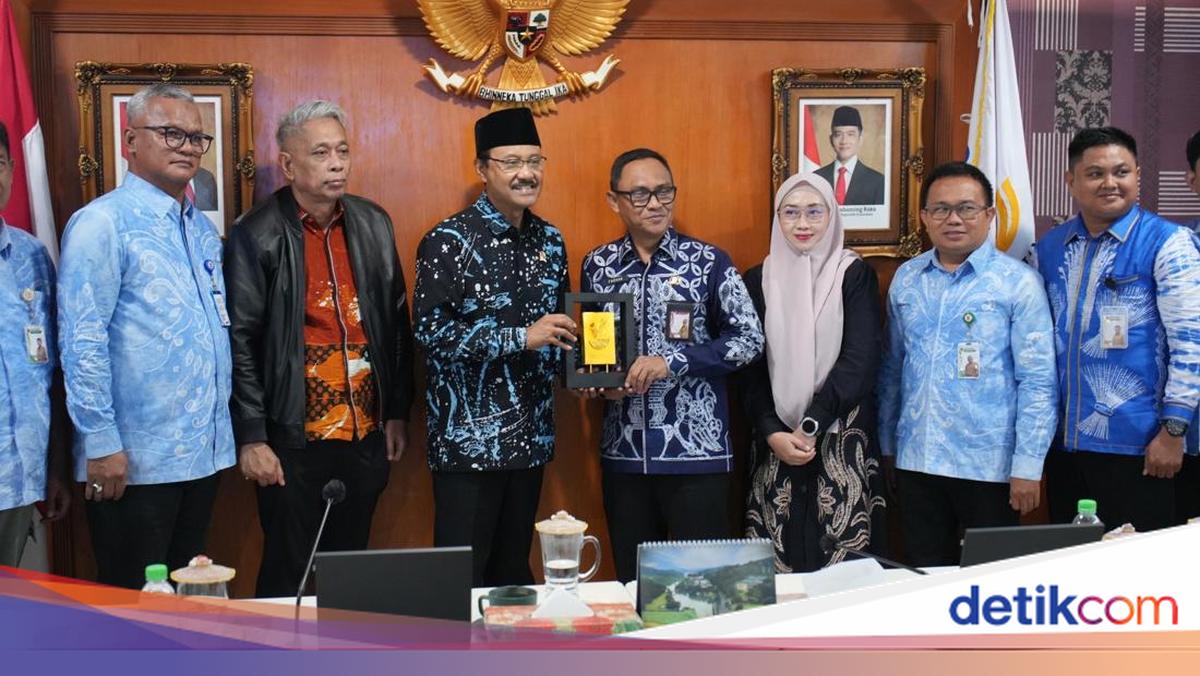 Mensos Ajak Kadinsos Se-Kalsel Aktif Awasi Penyaluran Bansos