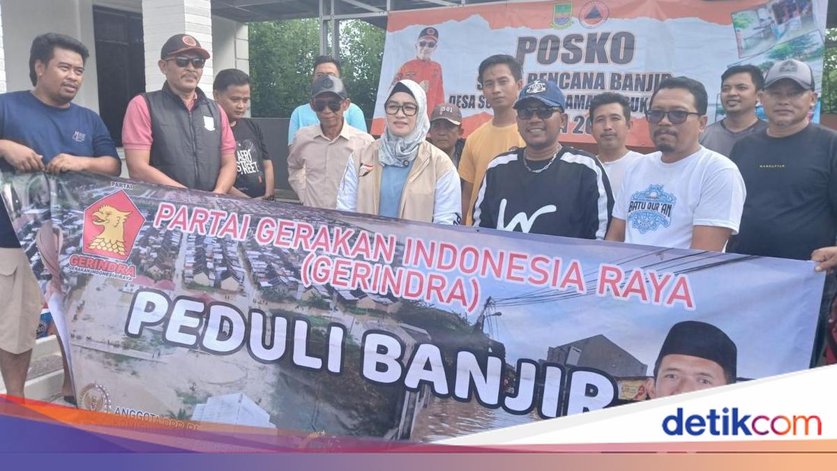 Legislator Gerindra Salurkan Bantuan ke Korban Bencana Banjir di Bekasi
